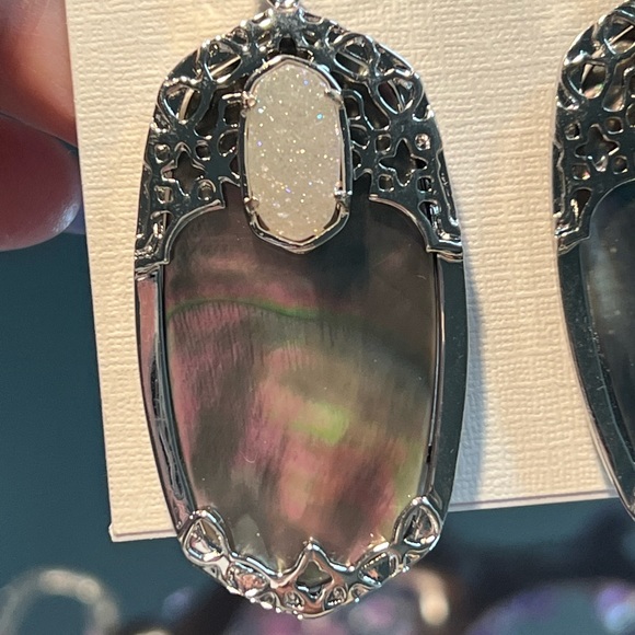 NWT Kendra Scott Deva Earrings Black Pearl Iridescent Drusy & Silver SUPER RARE - Picture 14 of 16